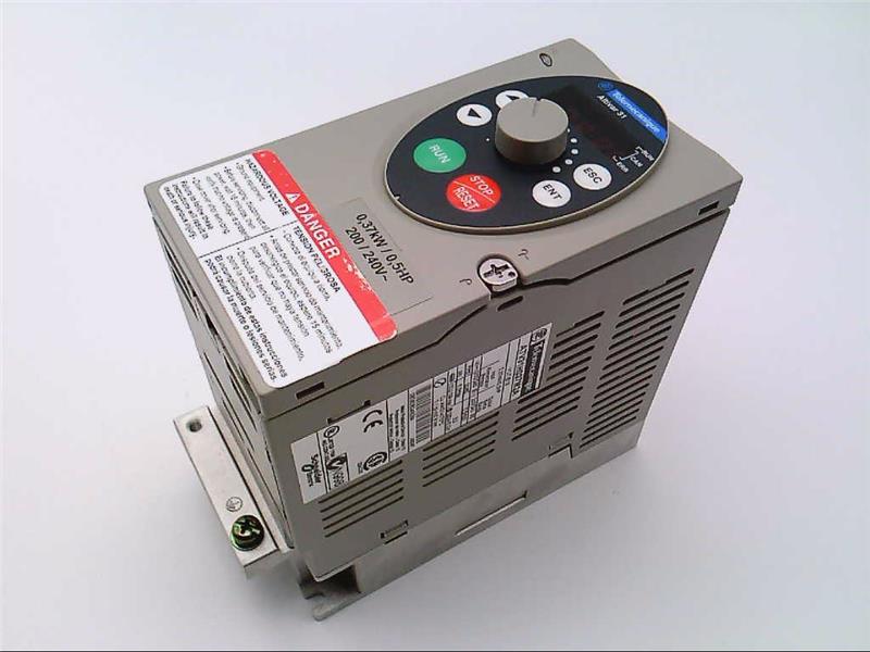Telemecanique ATV31H037M2A