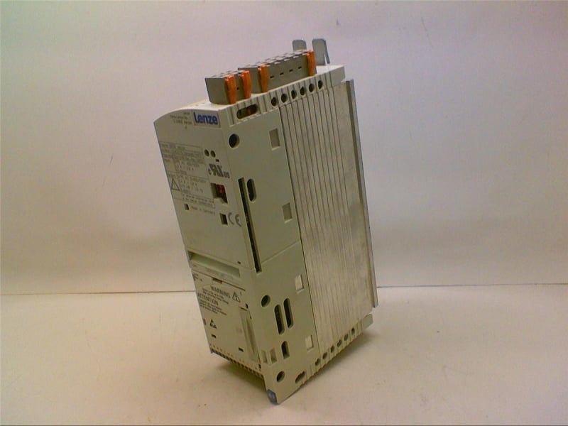 Lenze E82CV751C-4C