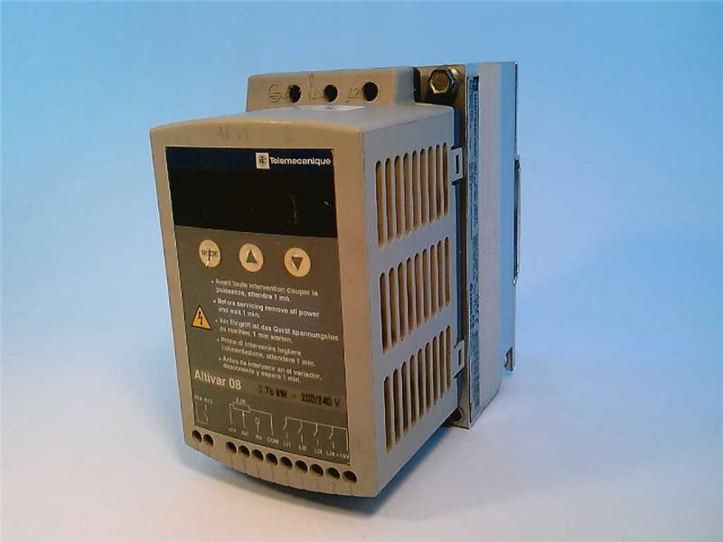 Telemecanique ATV08HU18M2