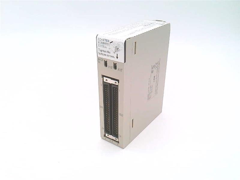 Omron CS1W-NC413