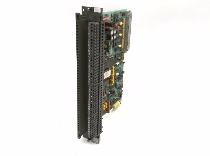 Schneider Electric DAU 104