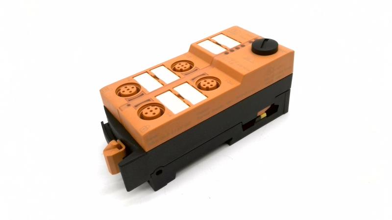 Efector CLASSICLINE 4DI-Y IP67-AC5215