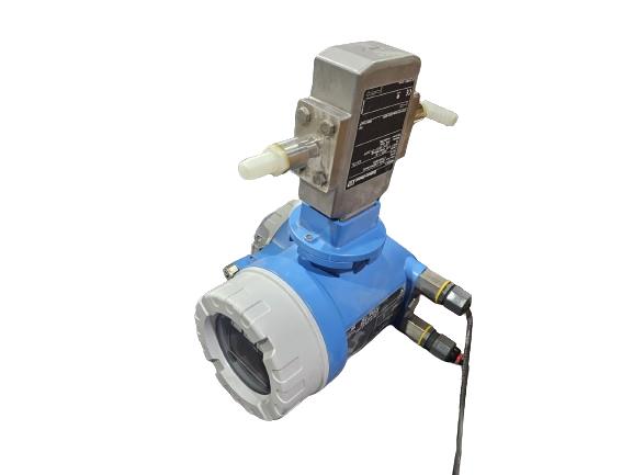 Endress & Hauser 53H04-LB0B1AA0BAAD
