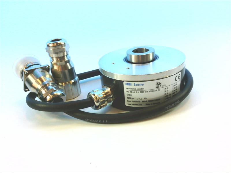 Baumer Electric ITD 40 A 4 Y 4 1024 T NI H2SK12 E 15 (11