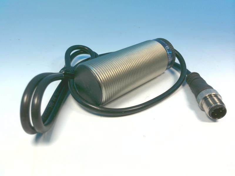 Schneider Electric XSAV1401418