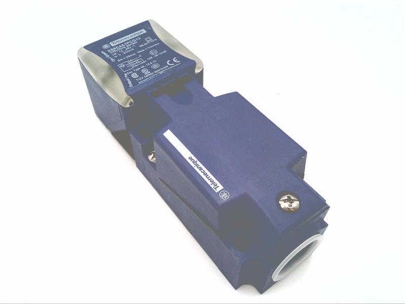 Telemecanique Sensors XS8C4A1PCG13