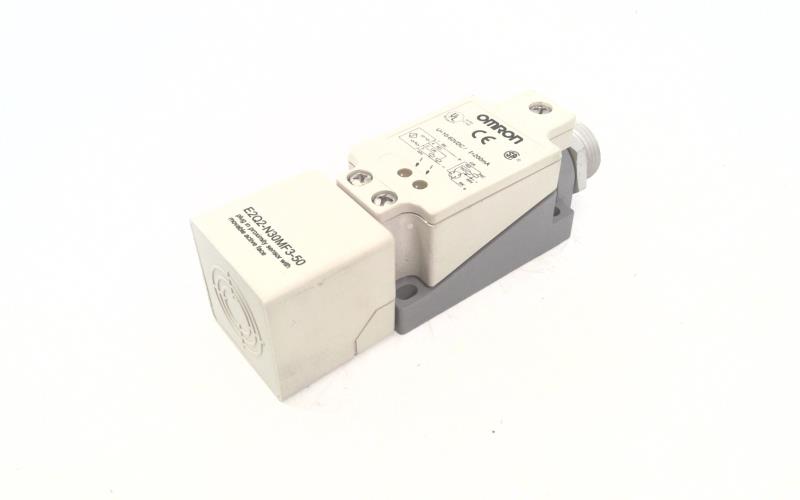 Omron E2Q2-N30MF3-50