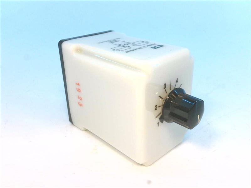 Te Connectivity 1393136-3