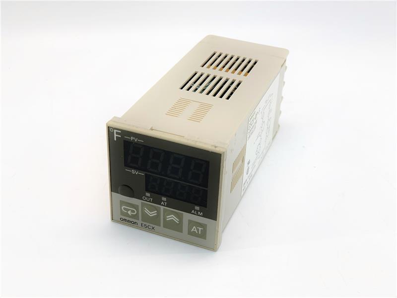 Omron E5CX-QP-F
