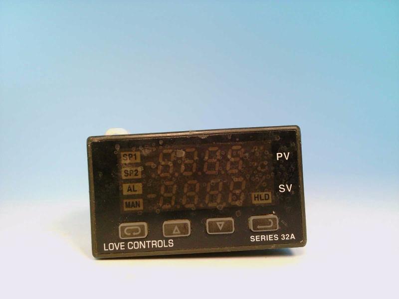 Dwyer 32A133-90035